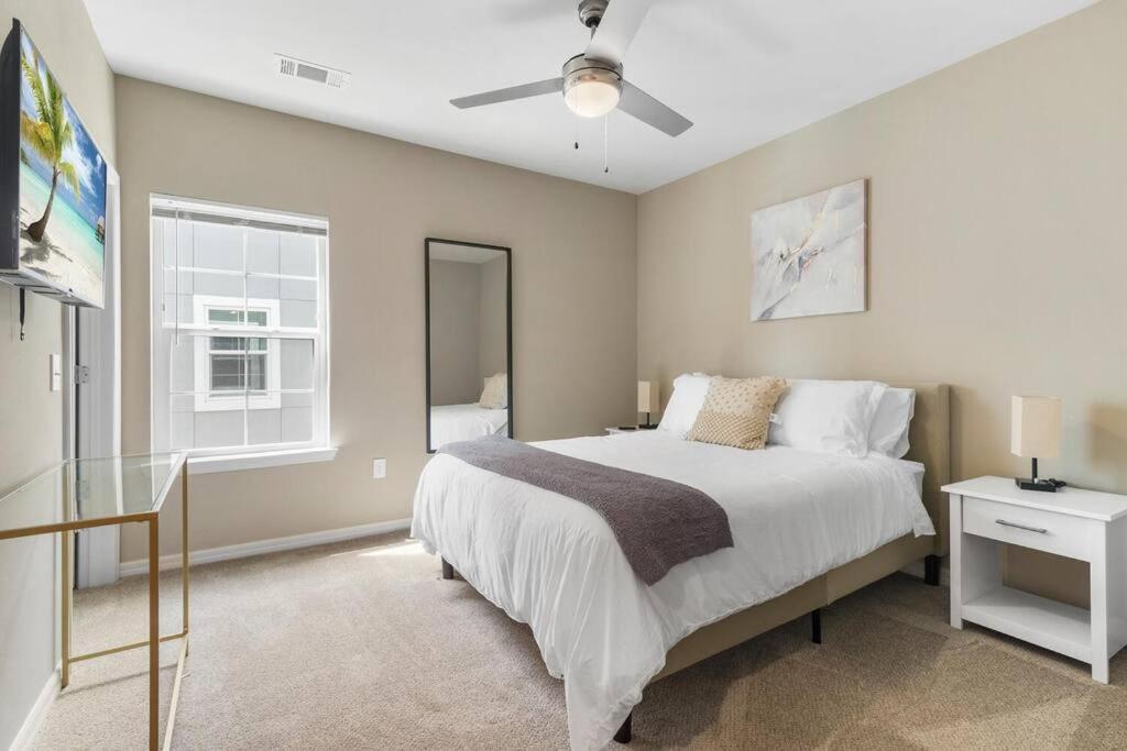 Elegant 3br/2ba Near Beaches & Attractions Melbourne