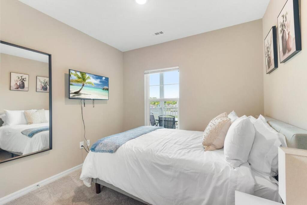 Elegant 3br/2ba Near Beaches & Attractions Apartment Melbourne