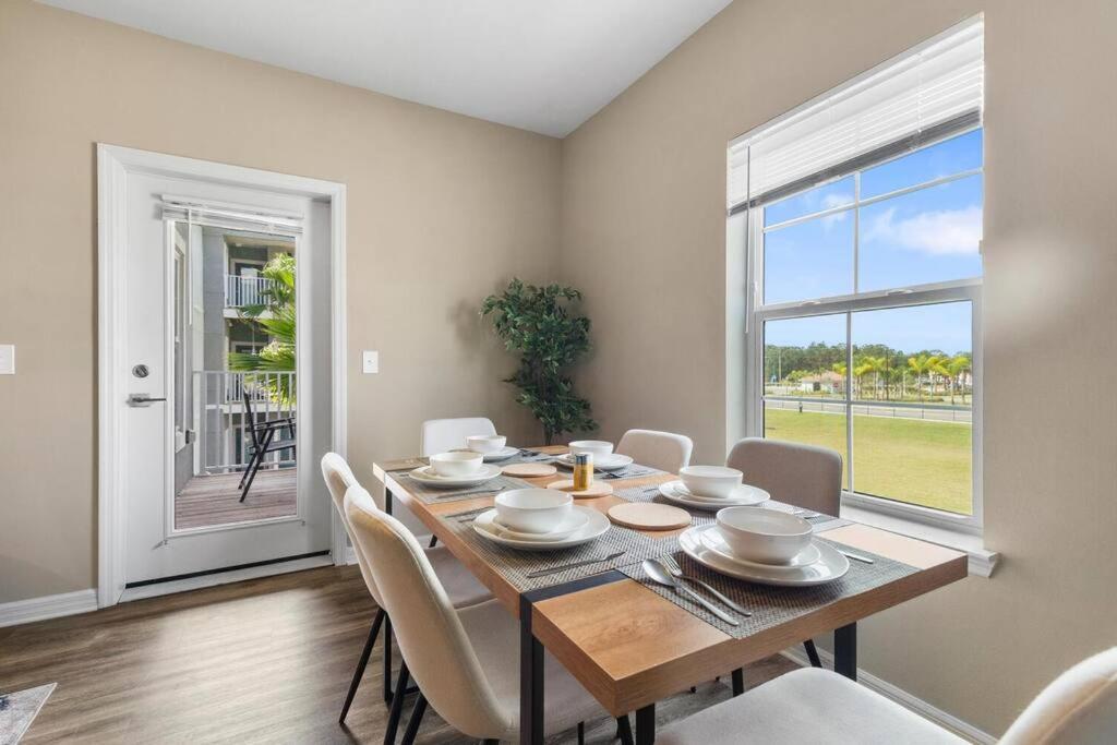 Elegant 3br/2ba Near Beaches & Attractions